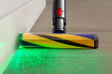 Обнаруживает невидимые частицы пыли при помощи лазерного луча